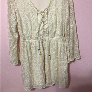 American Eagle, lace dress with sleeves, size large!